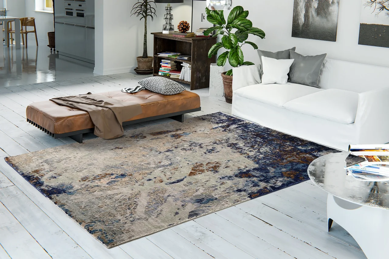 Illustration - Ihr Experte für schönes Wohnen - Ein blau beige gemusterter moderner Teppich liegt im Wohnzimmer.